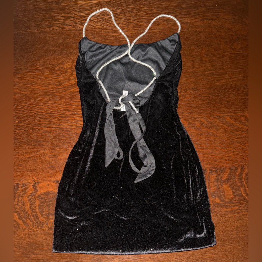 Glitter Velvet Bodycon Dress in Black